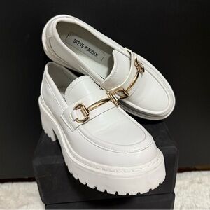STEVE MADDEN White platform loafers